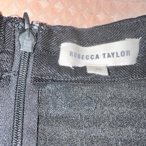 REBECCA TAYLOR SIZE 10 FLARE QUILTED MINI SKIRT - Picture 3 of 5
